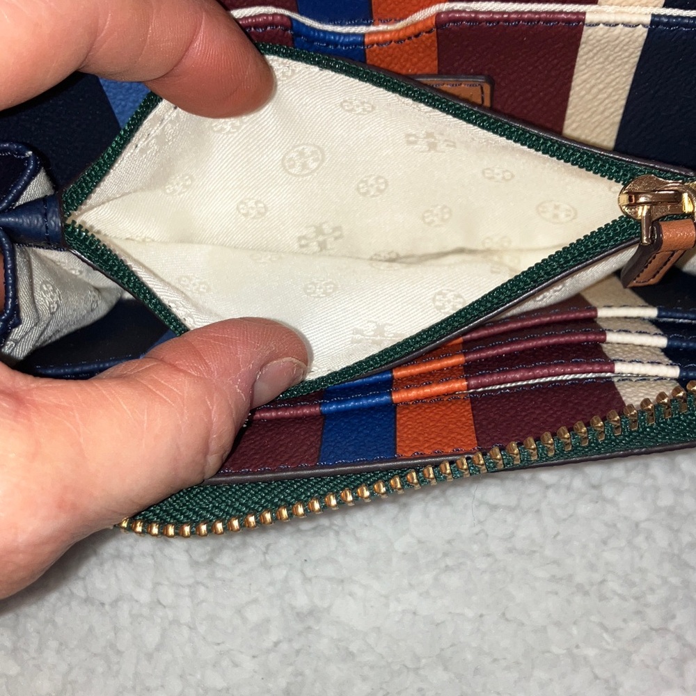 Tory Burch Multicolor Striped zip around Wallet Excellent Condition - Picture 11 of 16